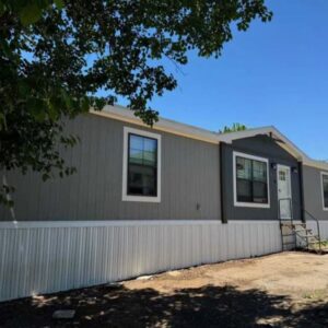 Near new manufactured home, west side mfg Home Park $219500