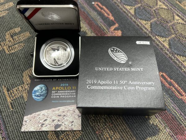 2019 Apollo 11 Silver Coin $90